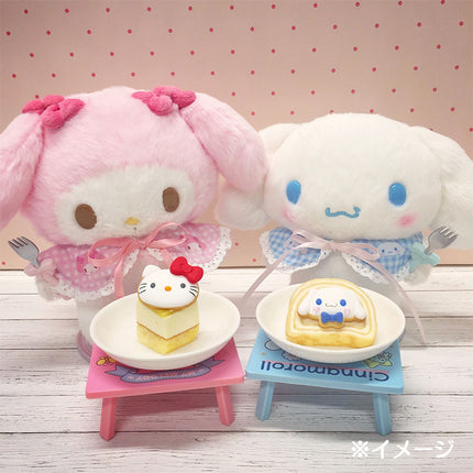 Sanrio Character Pitatto Friends Plush Doll with Magnet Stand